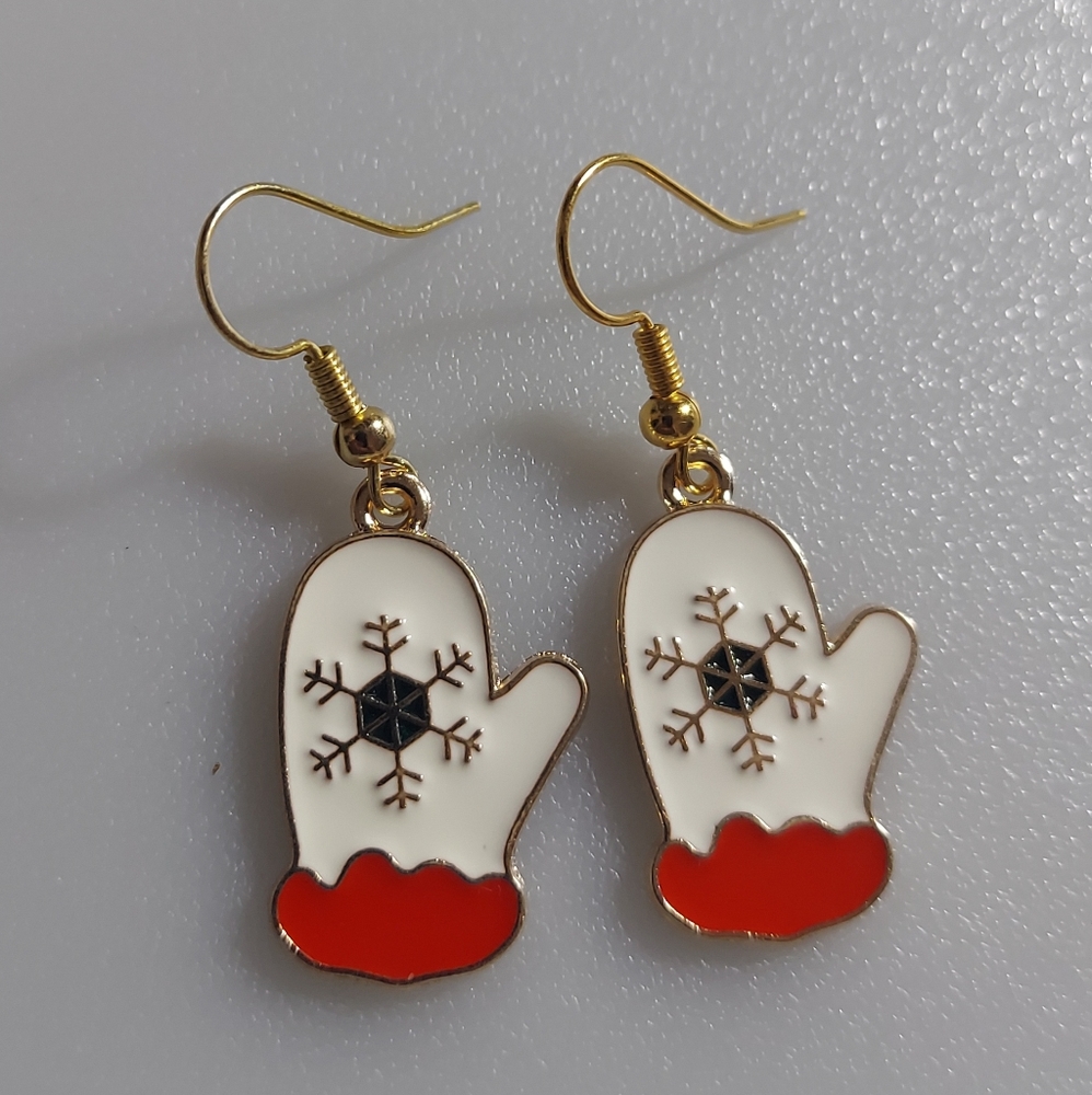 Christmas Gloves earrings